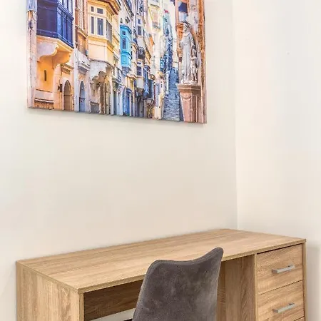 Stylish & Modern 1 Bedroom Duplex In St Julians By 360 Estates St. Julian's