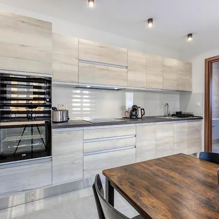 Stylish & Modern 1 Bedroom Duplex In St Julians By 360 Estates Apartamento