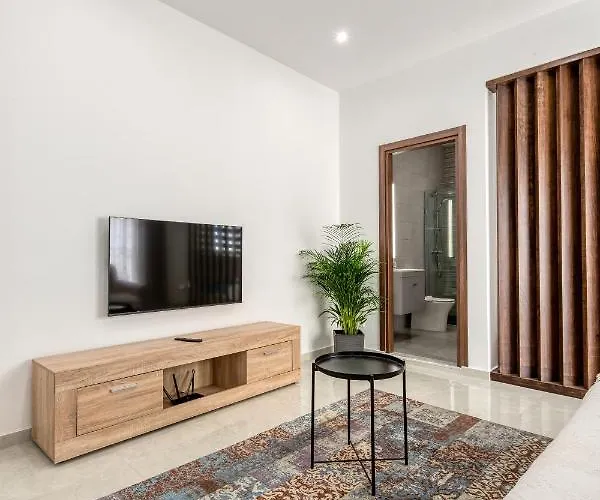 Apartman Stylish & Modern 1 Bedroom Duplex In St Julians By 360 Estates