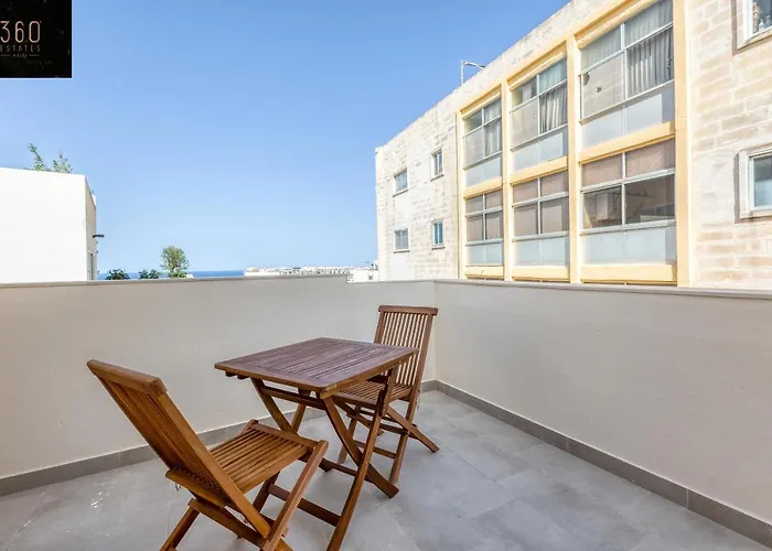 Apartman Stylish & Modern 1 Bedroom Duplex In St Julians By 360 Estates San Ġiljan