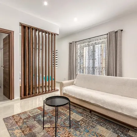 Lejlighed Stylish & Modern 1 Bedroom Duplex In St Julians By 360 Estates Saint Julian's